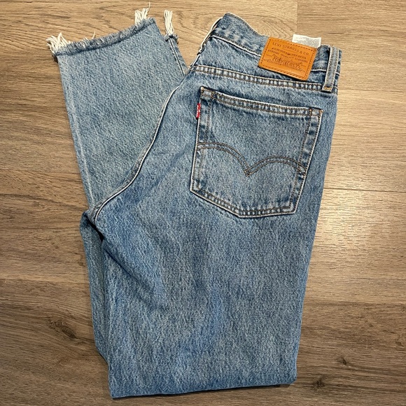 Levi's Pants - Wedgie Fit Levi’s